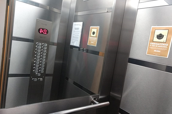Cabina TEC 10 para elevadores